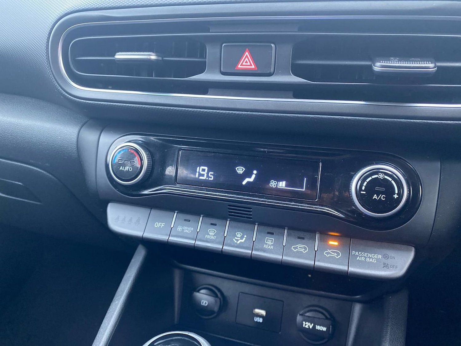 Used Hyundai KONA 2022 for sale - 77024258: Photo 12