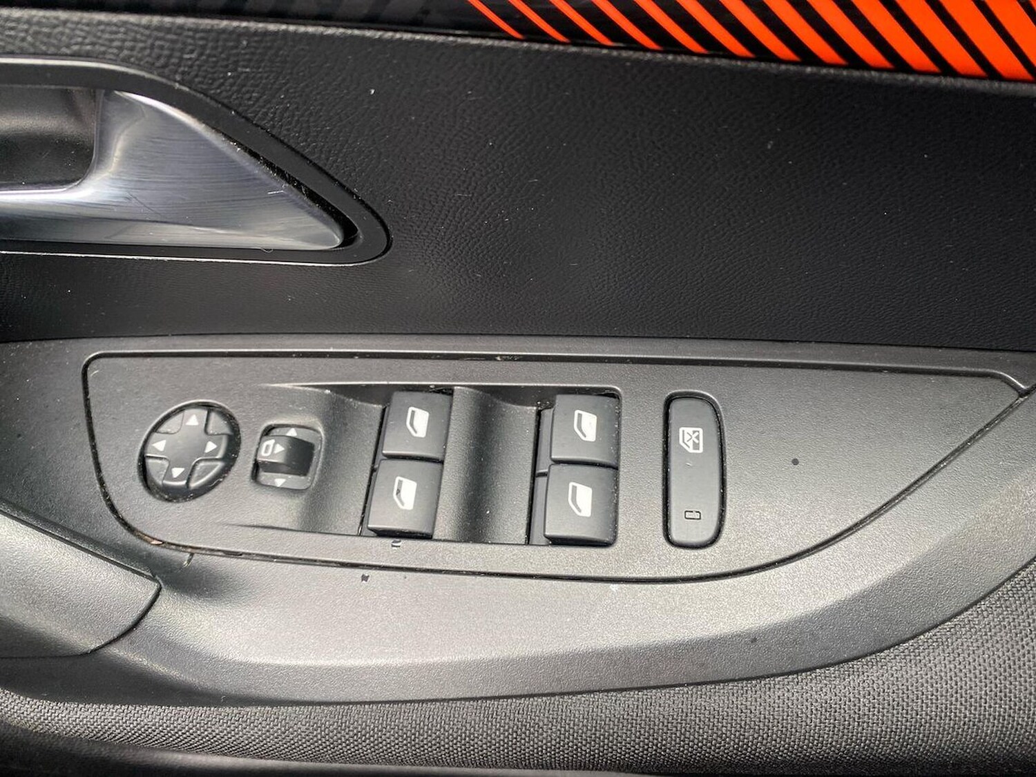 Used Peugeot 2008 2022 for sale - 78193674: Photo 23