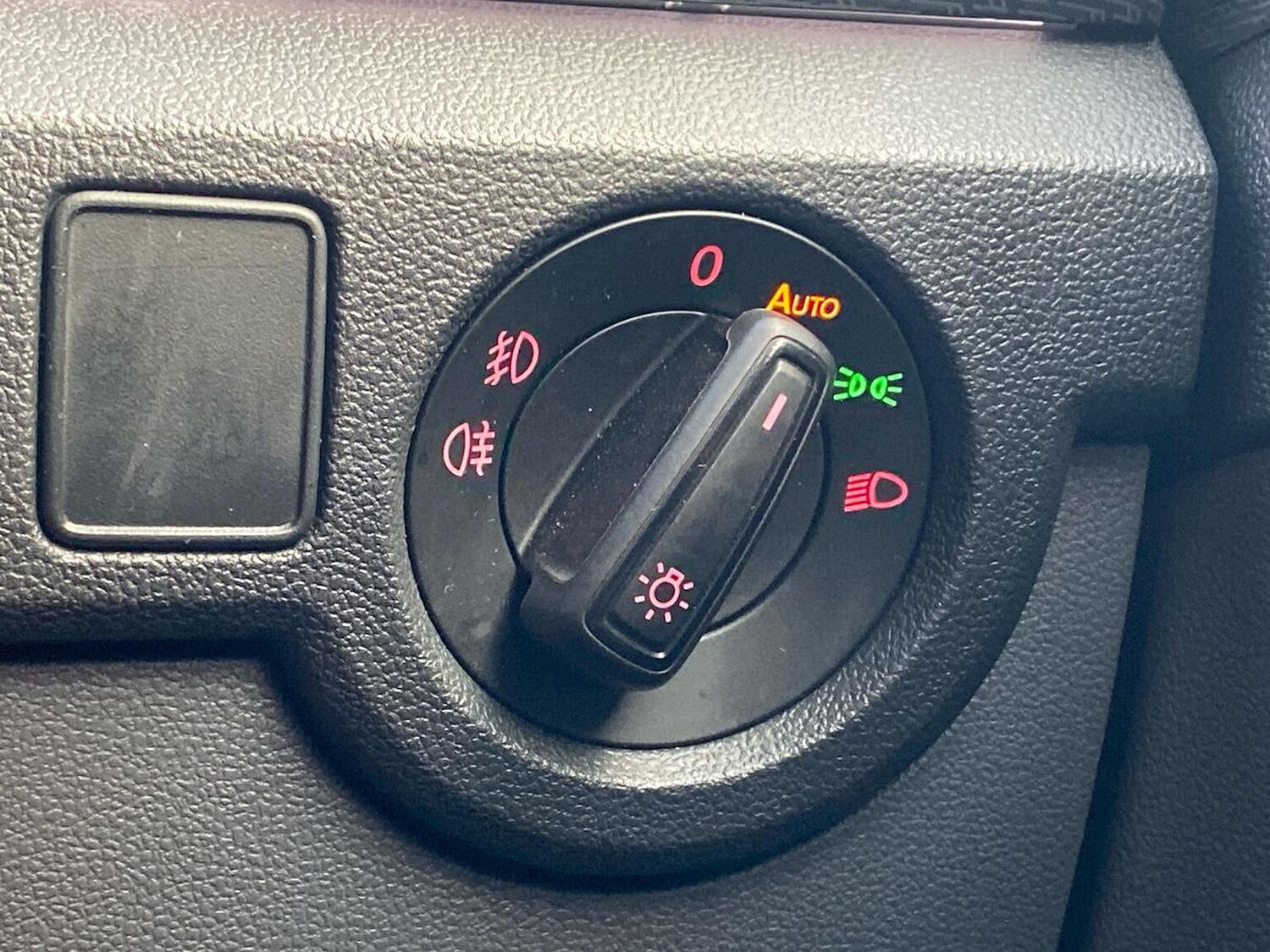 Used Volkswagen T-Cross 2019 for sale - 77802161: Photo 25