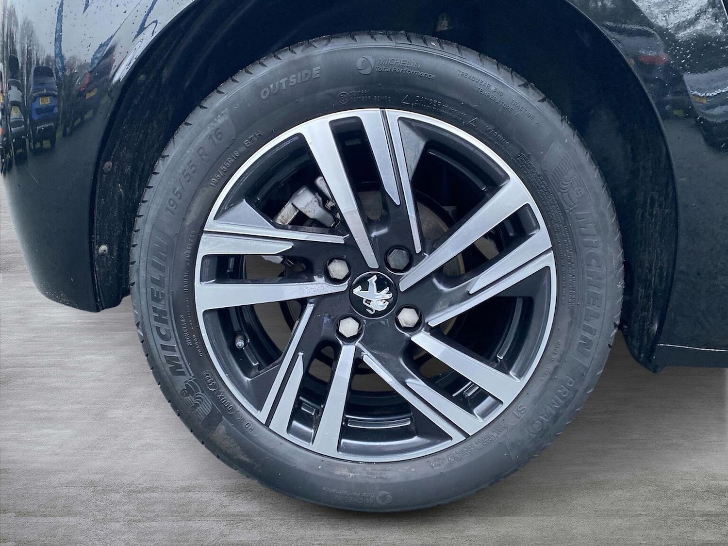 Used Peugeot 208 2022 for sale - 77024257: Photo 6