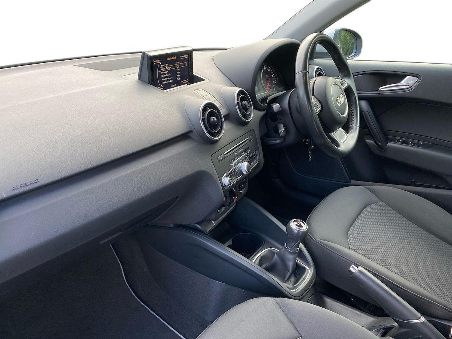 Used Audi A1 2017 for sale - 77008296: Photo 7