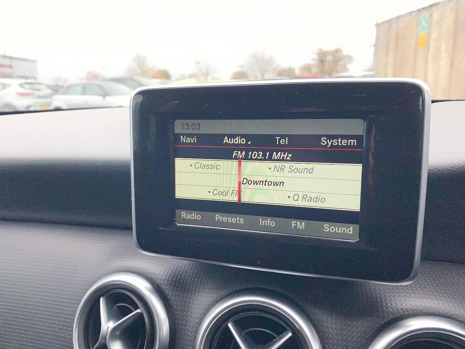 Used Mercedes-Benz A-Class 2015 for sale - 76412515: Photo 11