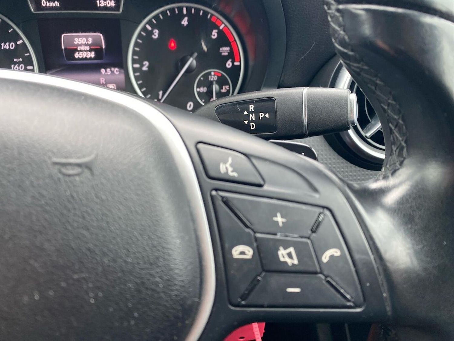 Used Mercedes-Benz A-Class 2015 for sale - 76412515: Photo 24