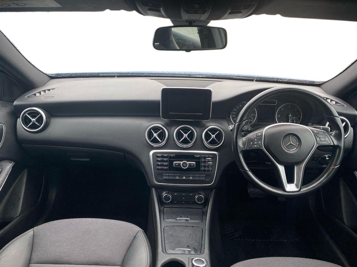 Used Mercedes-Benz A-Class 2015 for sale - 76412515: Photo 8