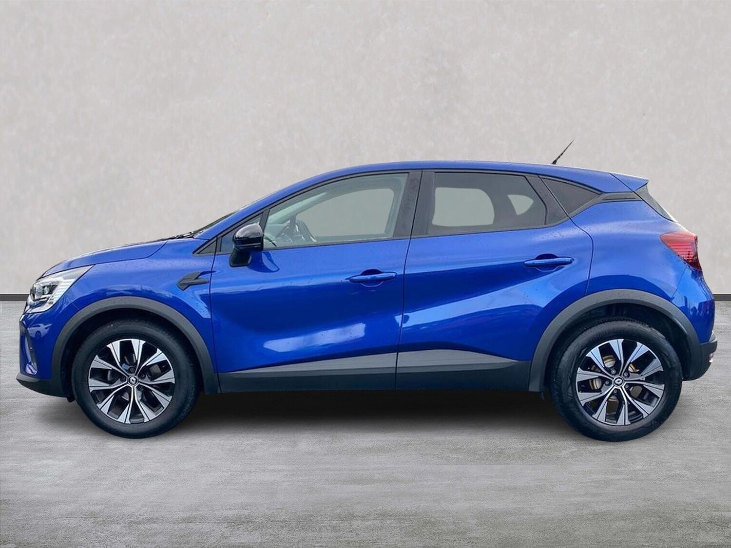 Used Renault Captur 2023 for sale - 78190996: Photo 21