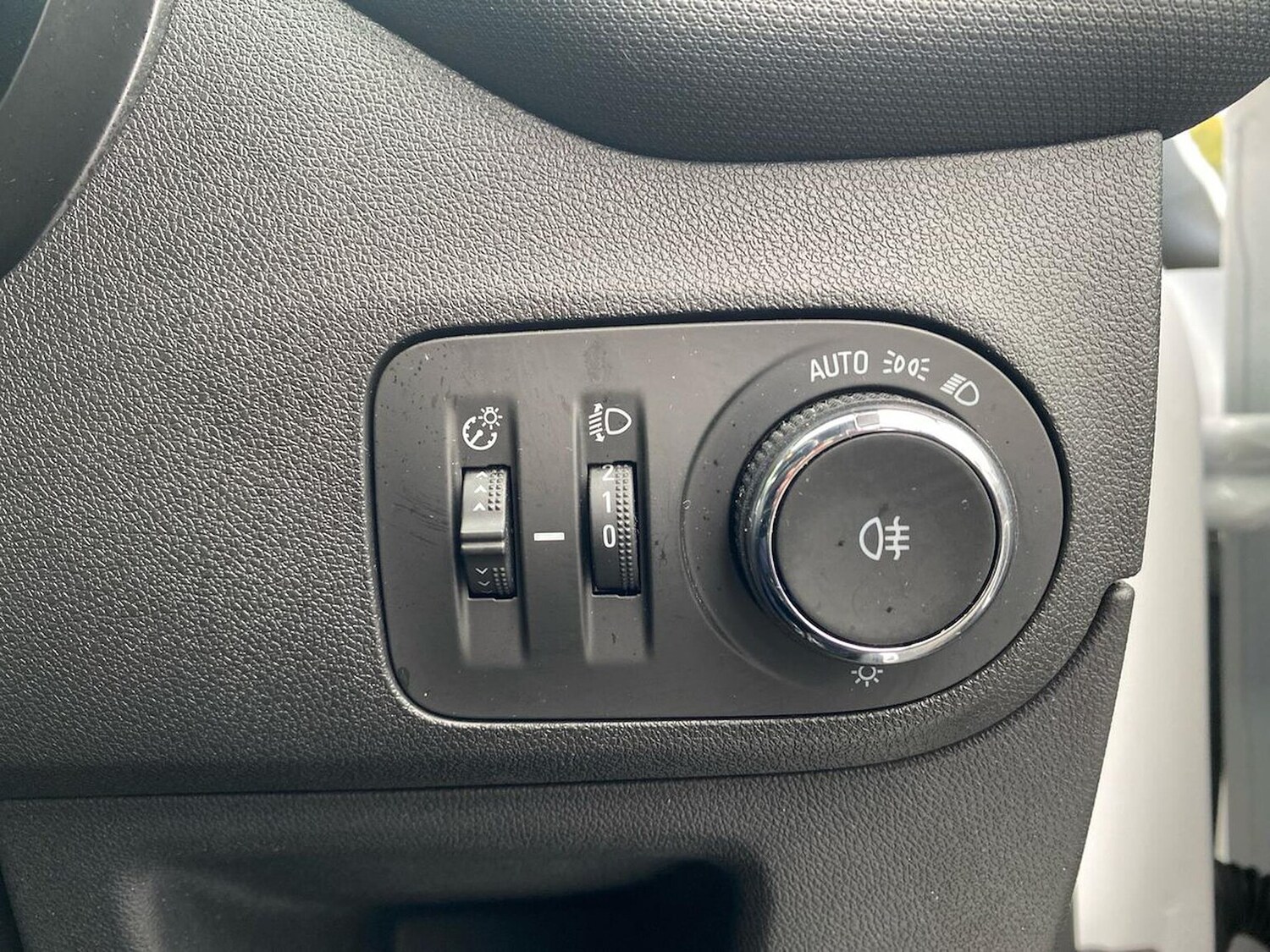 Used Vauxhall Crossland 2021 for sale - 76115473: Photo 25