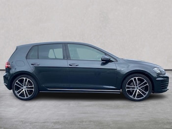 Used Volkswagen Golf 2014 for sale - 78512037: Photo