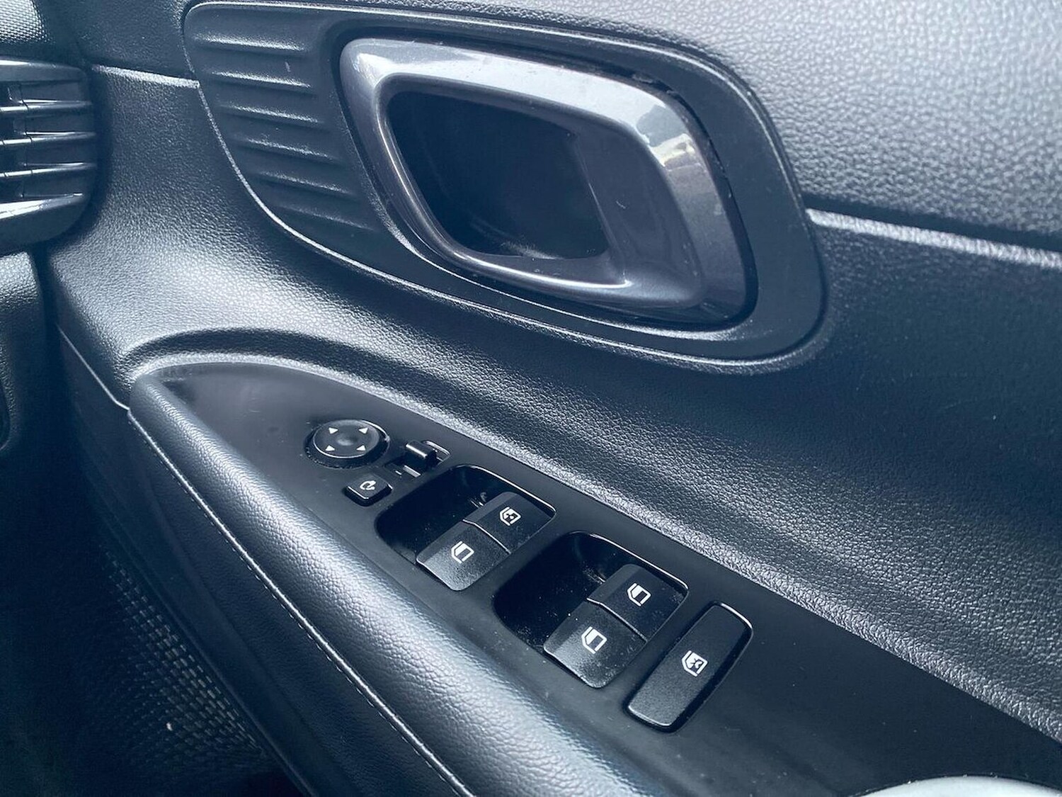 Used Hyundai i20 2023 for sale - 78193612: Photo 23