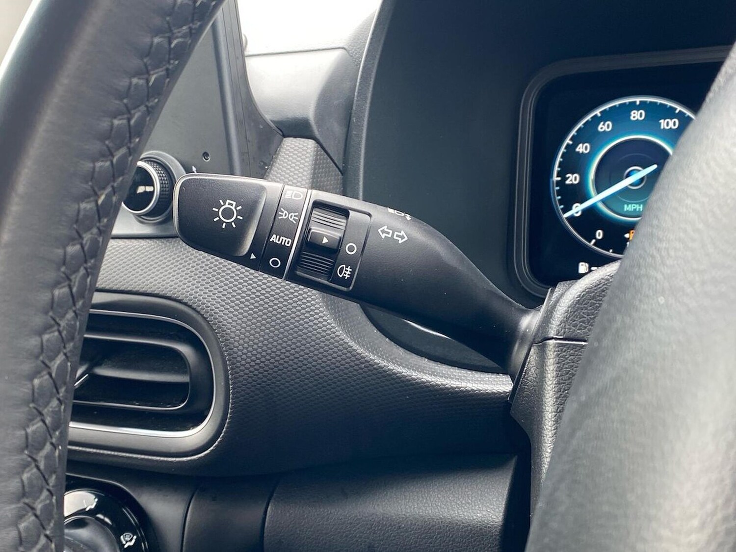 Used Hyundai KONA 2022 for sale - 78192579: Photo 31