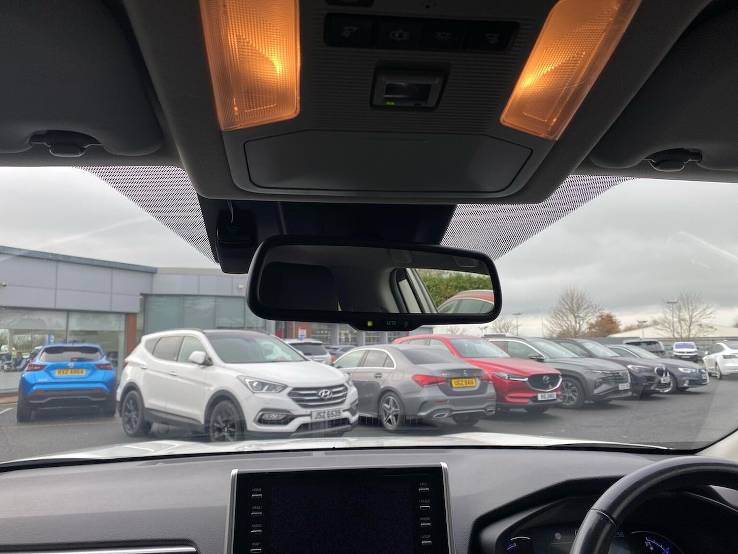 Used Toyota RAV4 2019 for sale - 76566527: Photo 14