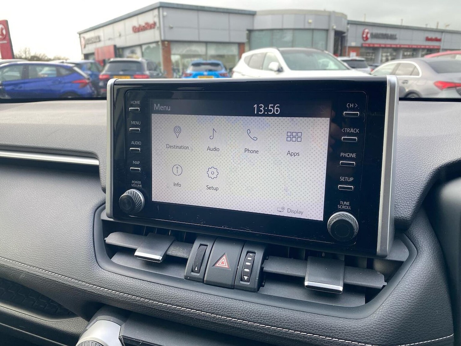 Used Toyota RAV4 2019 for sale - 76566527: Photo 25