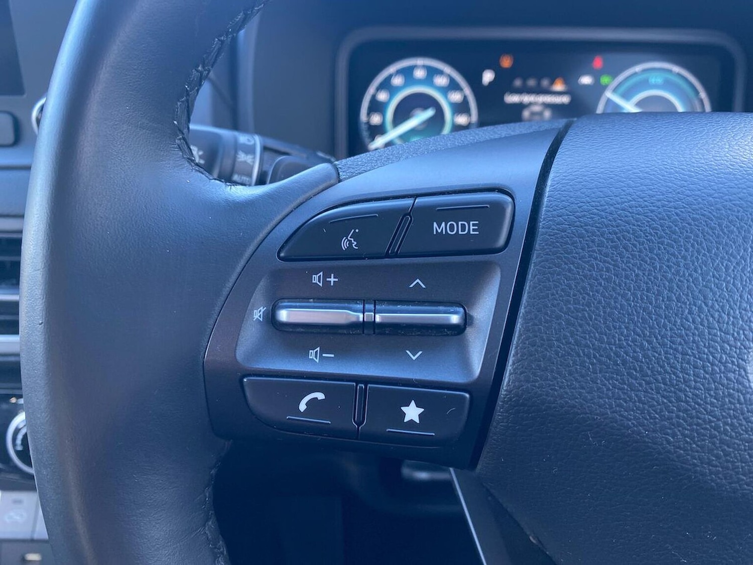 Used Hyundai KONA 2022 for sale - 76170724: Photo 27