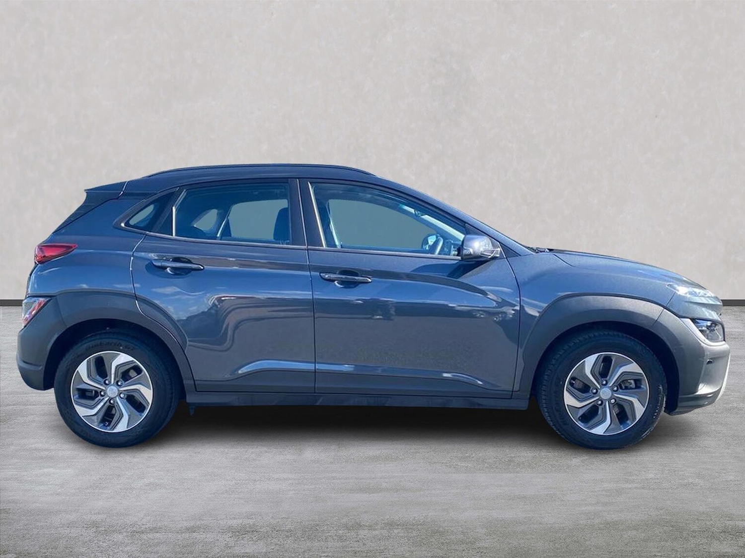 Used Hyundai KONA 2022 for sale - 76170724: Photo 3