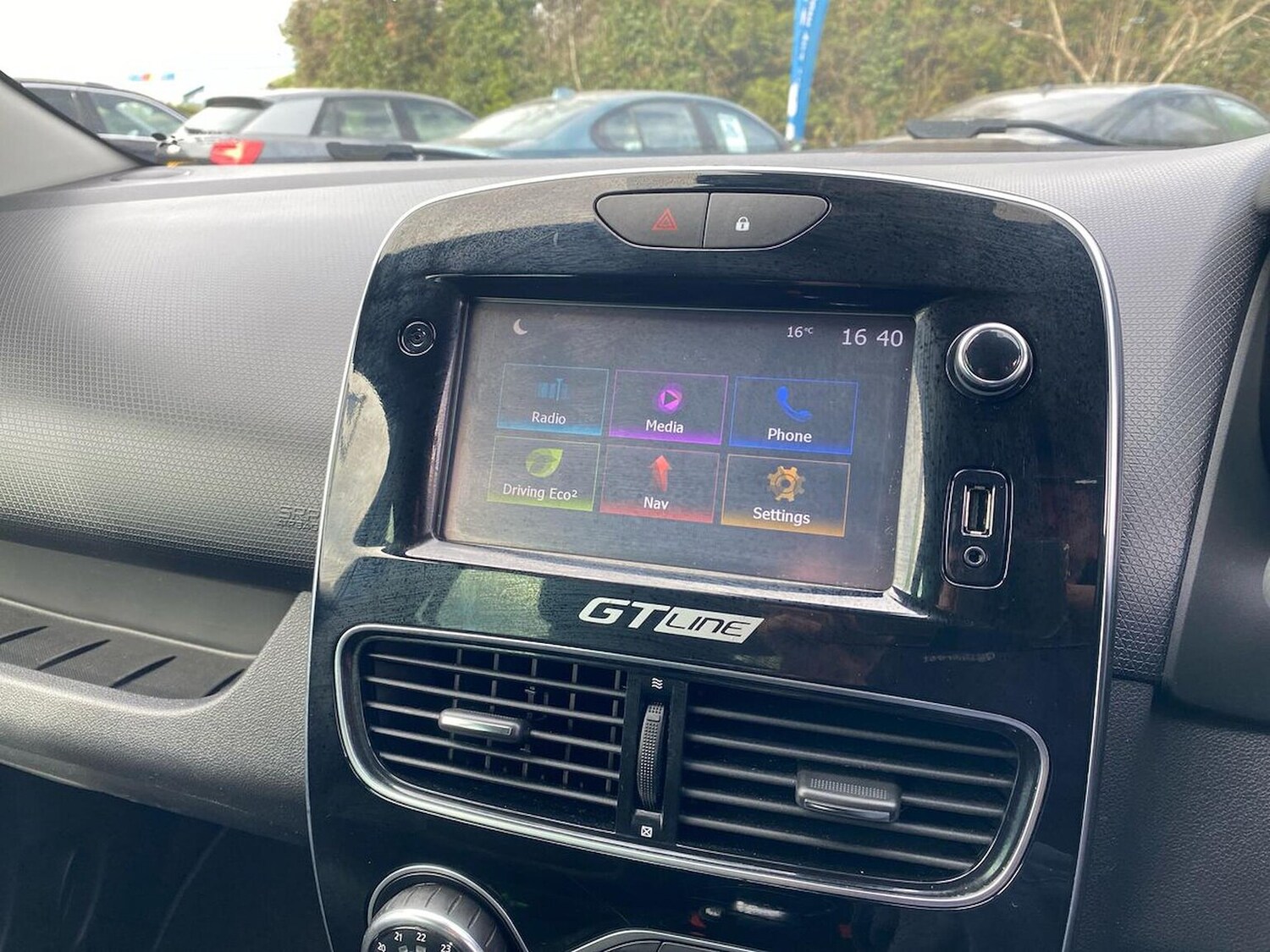 Used Renault Clio 2018 for sale - 78193677: Photo 26