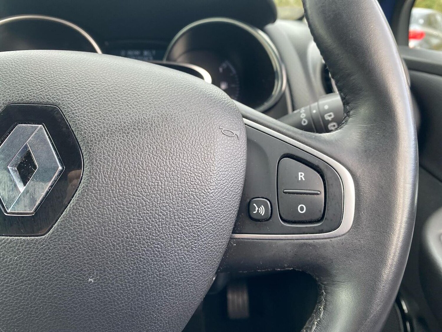 Used Renault Clio 2018 for sale - 78193677: Photo 28