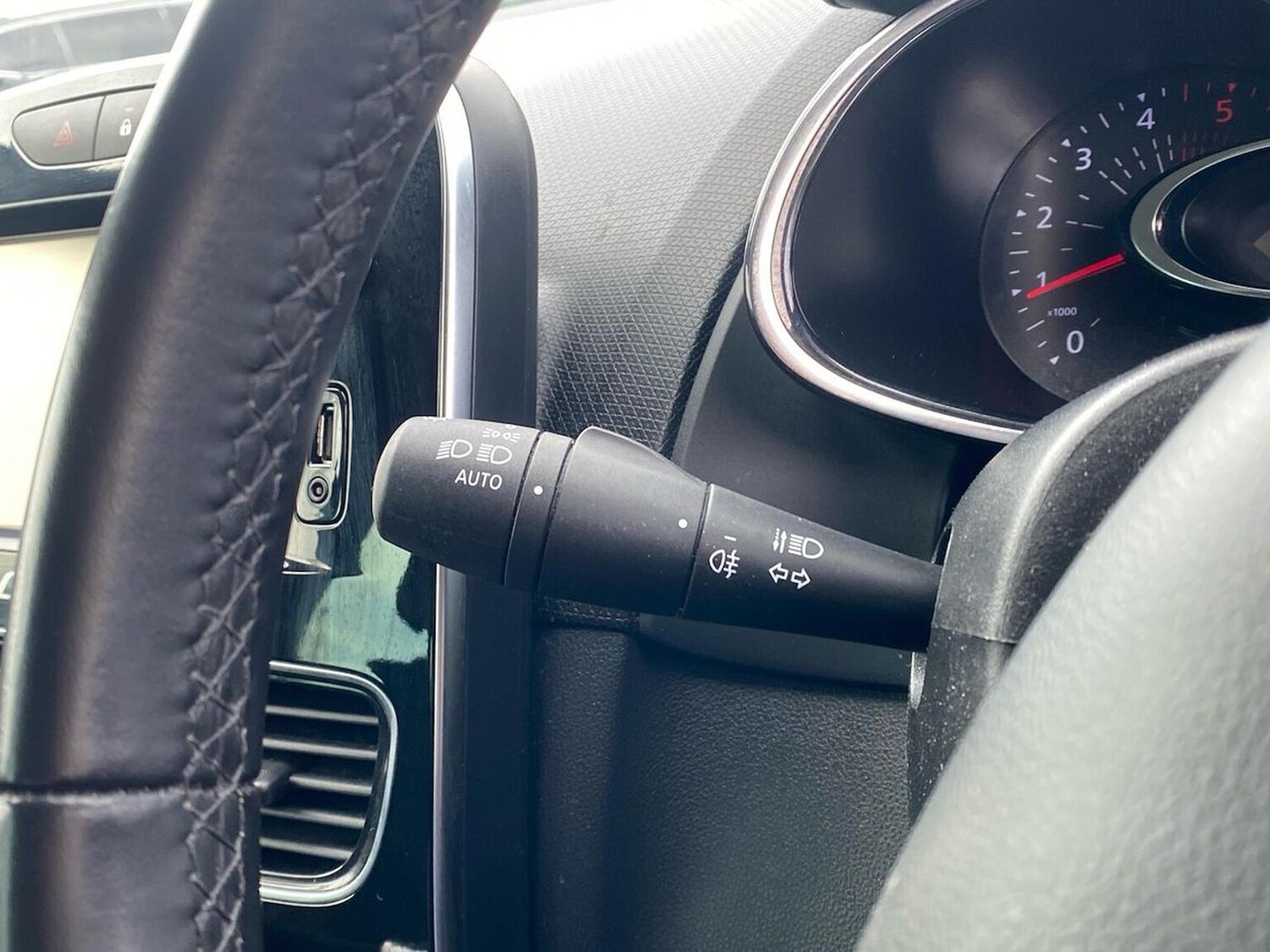 Used Renault Clio 2018 for sale - 78193677: Photo 31