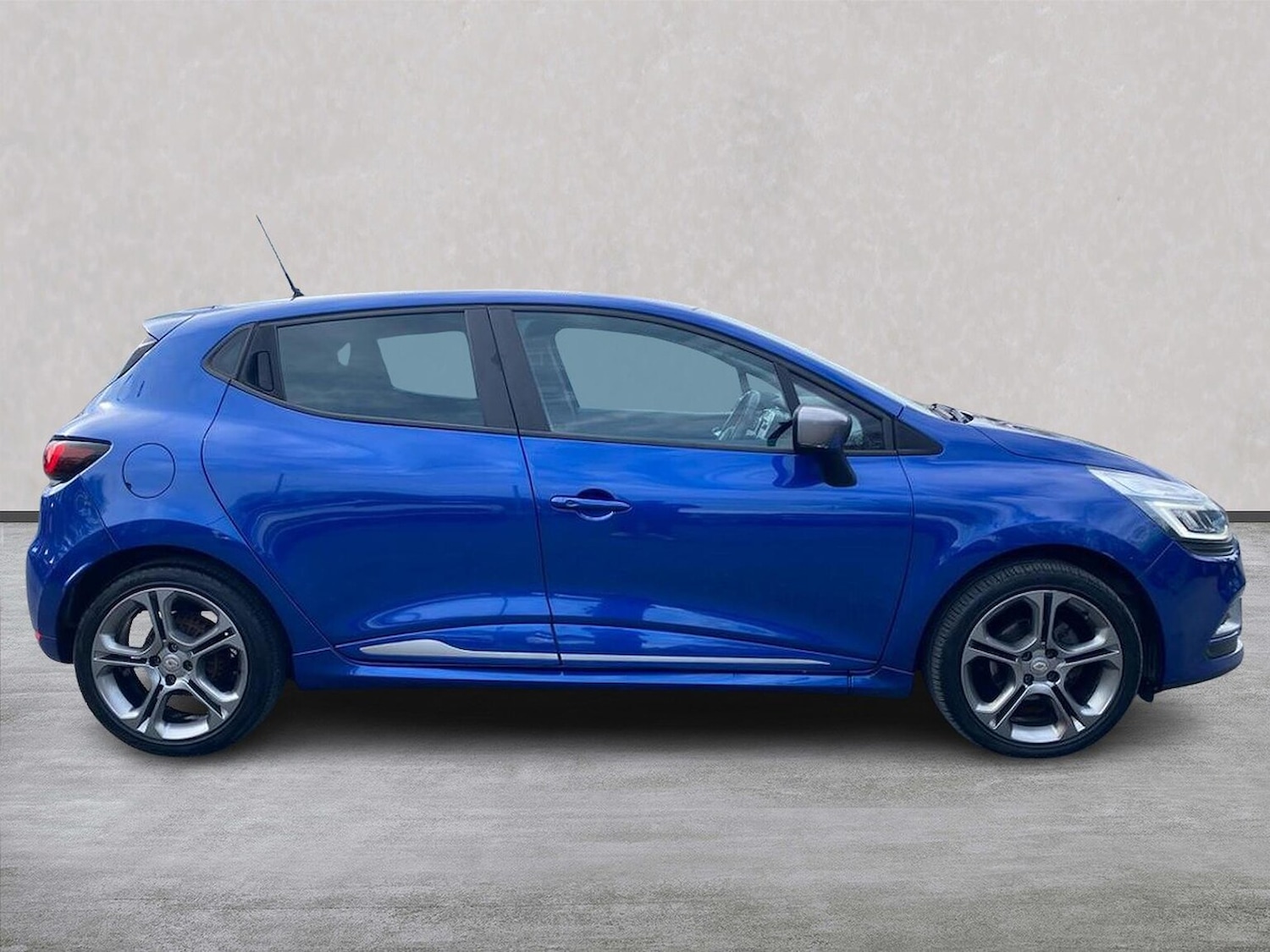 Used Renault Clio 2018 for sale - 78193677: Photo 5