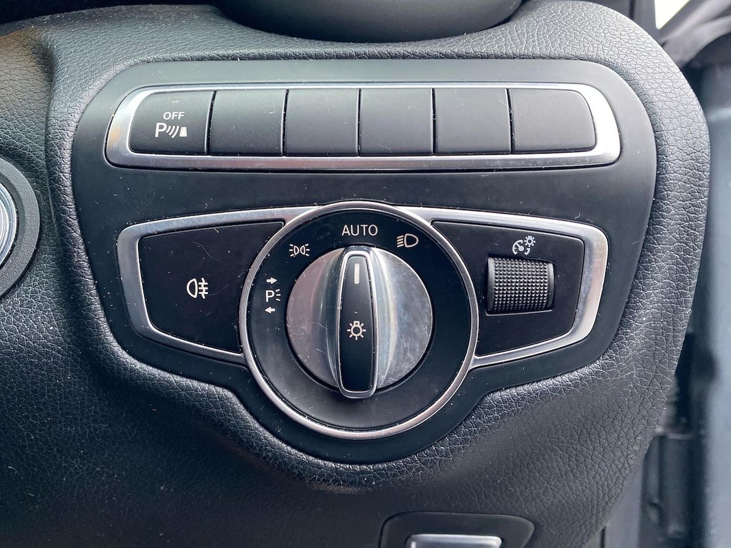 Used Mercedes-Benz C Class 2019 for sale - 76663777: Photo 25