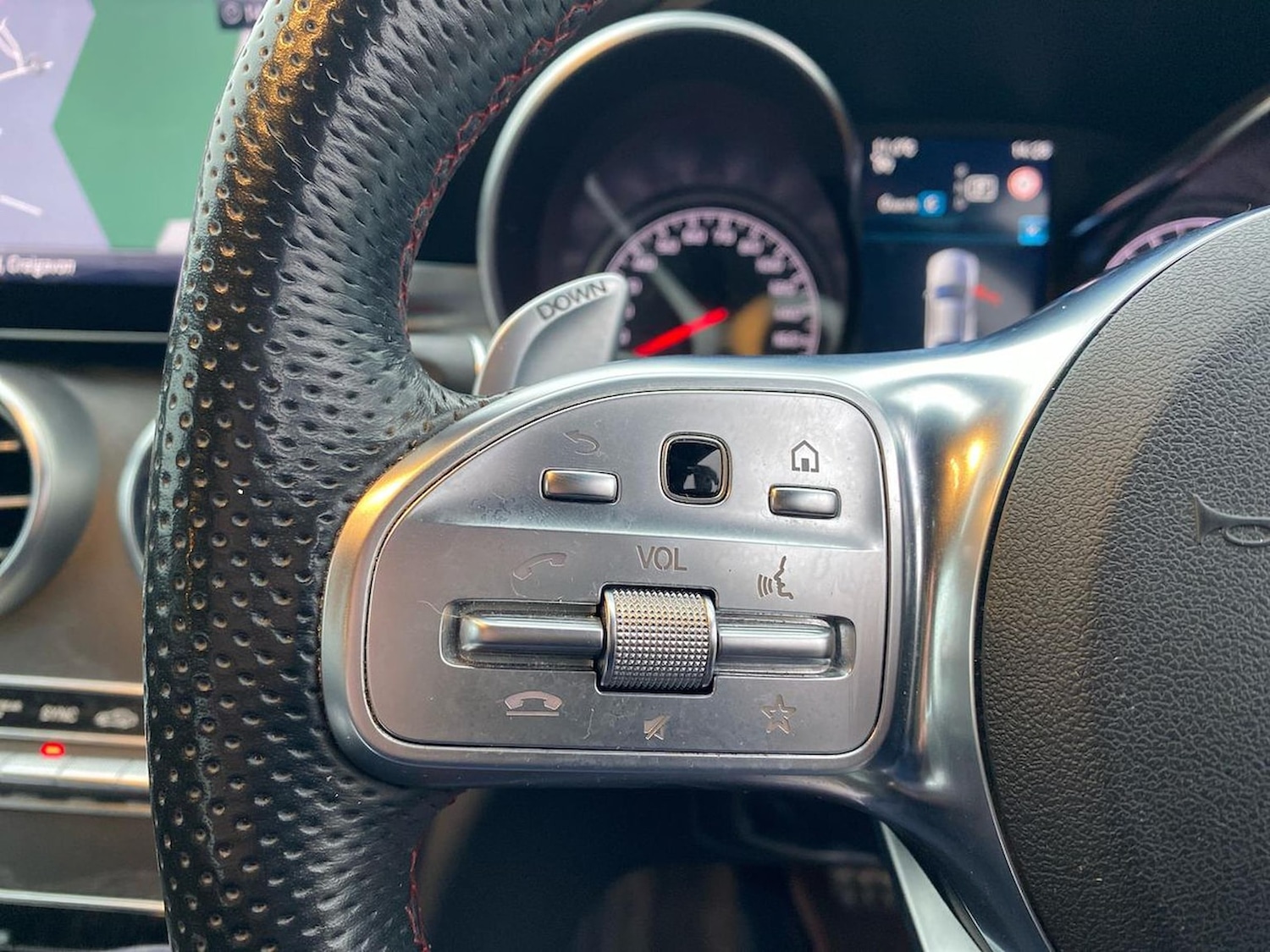 Used Mercedes-Benz C Class 2019 for sale - 76663777: Photo 27