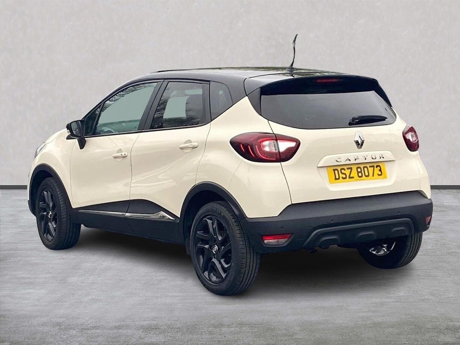 Used Renault Captur 2019 for sale - 78193570: Photo 4