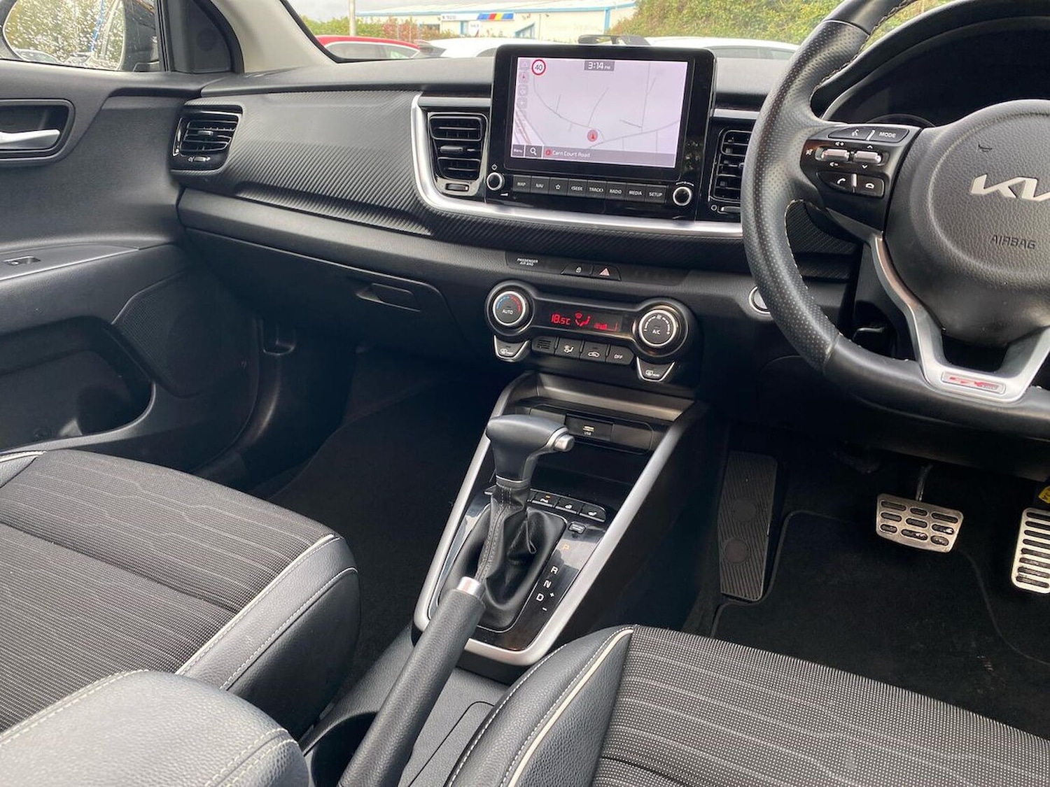 Used Kia Stonic 2021 for sale - 76490725: Photo 13