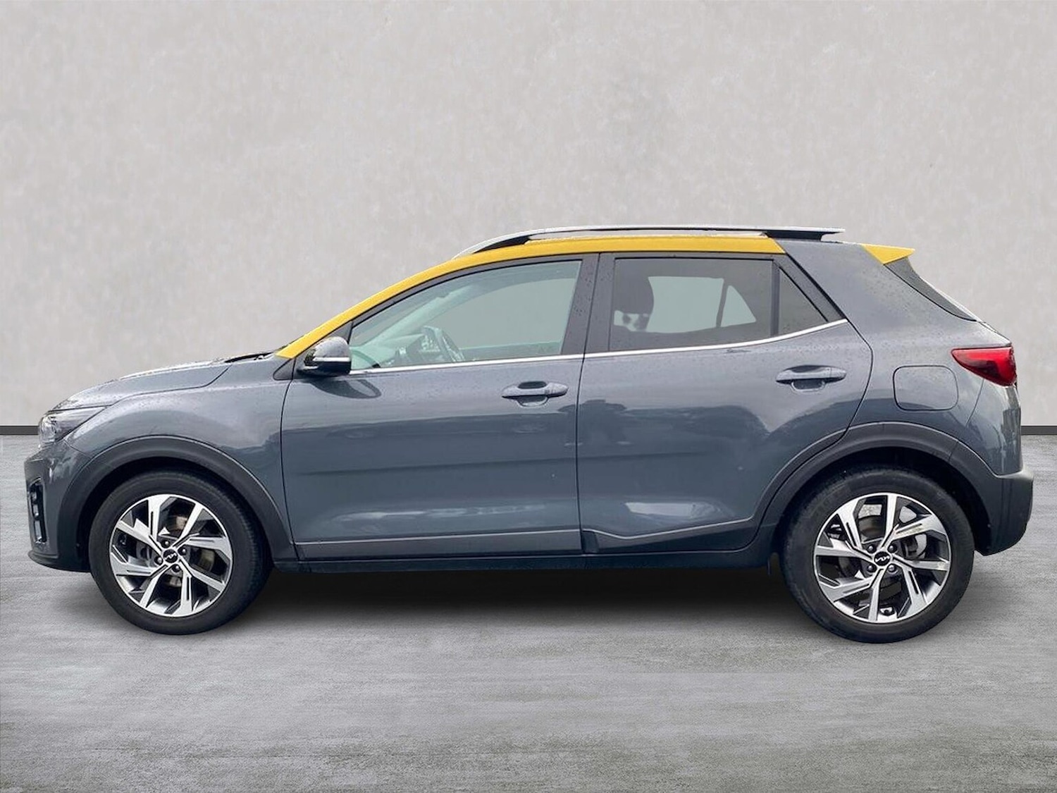 Used Kia Stonic 2021 for sale - 76490725: Photo 19