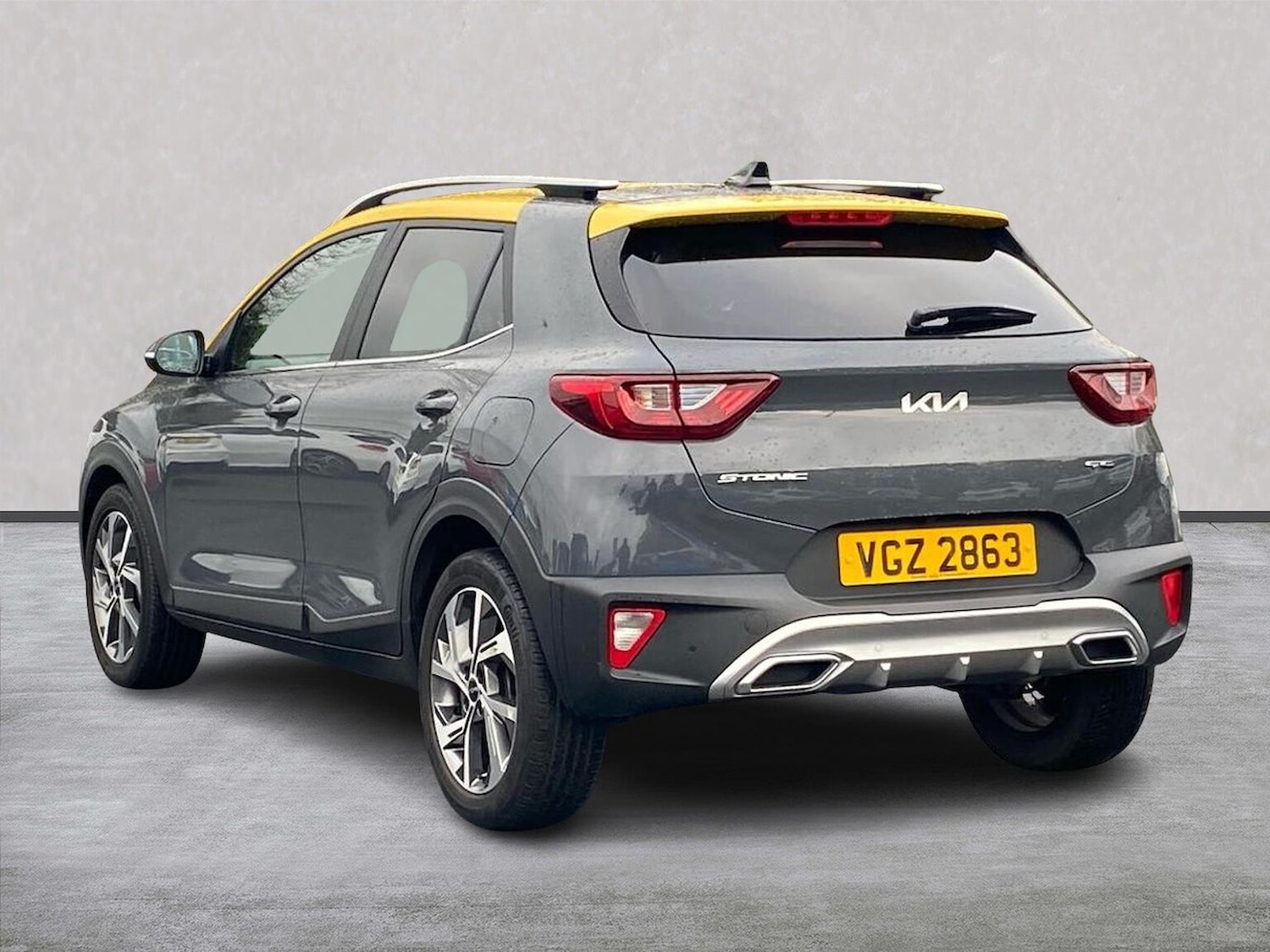 Used Kia Stonic 2021 for sale - 76490725: Photo 2