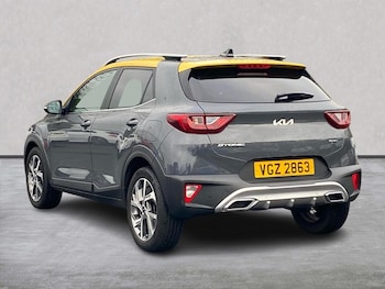 Used Kia Stonic 2021 for sale - 76490725: Photo