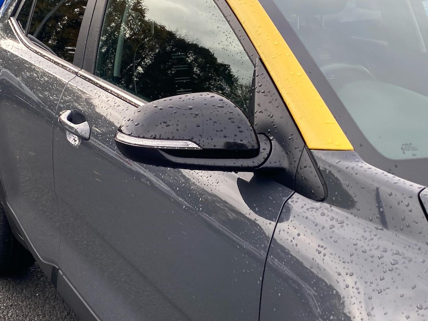 Used Kia Stonic 2021 for sale - 76490725: Photo 32