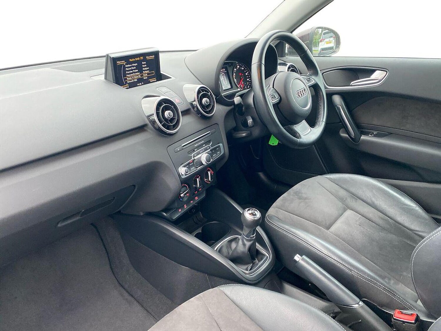 Used Audi A1 2016 for sale - 76570974: Photo 7