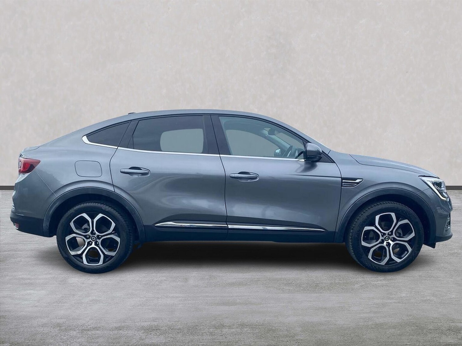 Used Renault Arkana 2022 for sale - 76324571: Photo 3
