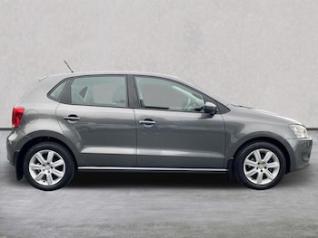 Used Volkswagen Polo 2011 for sale - 75567465: Photo