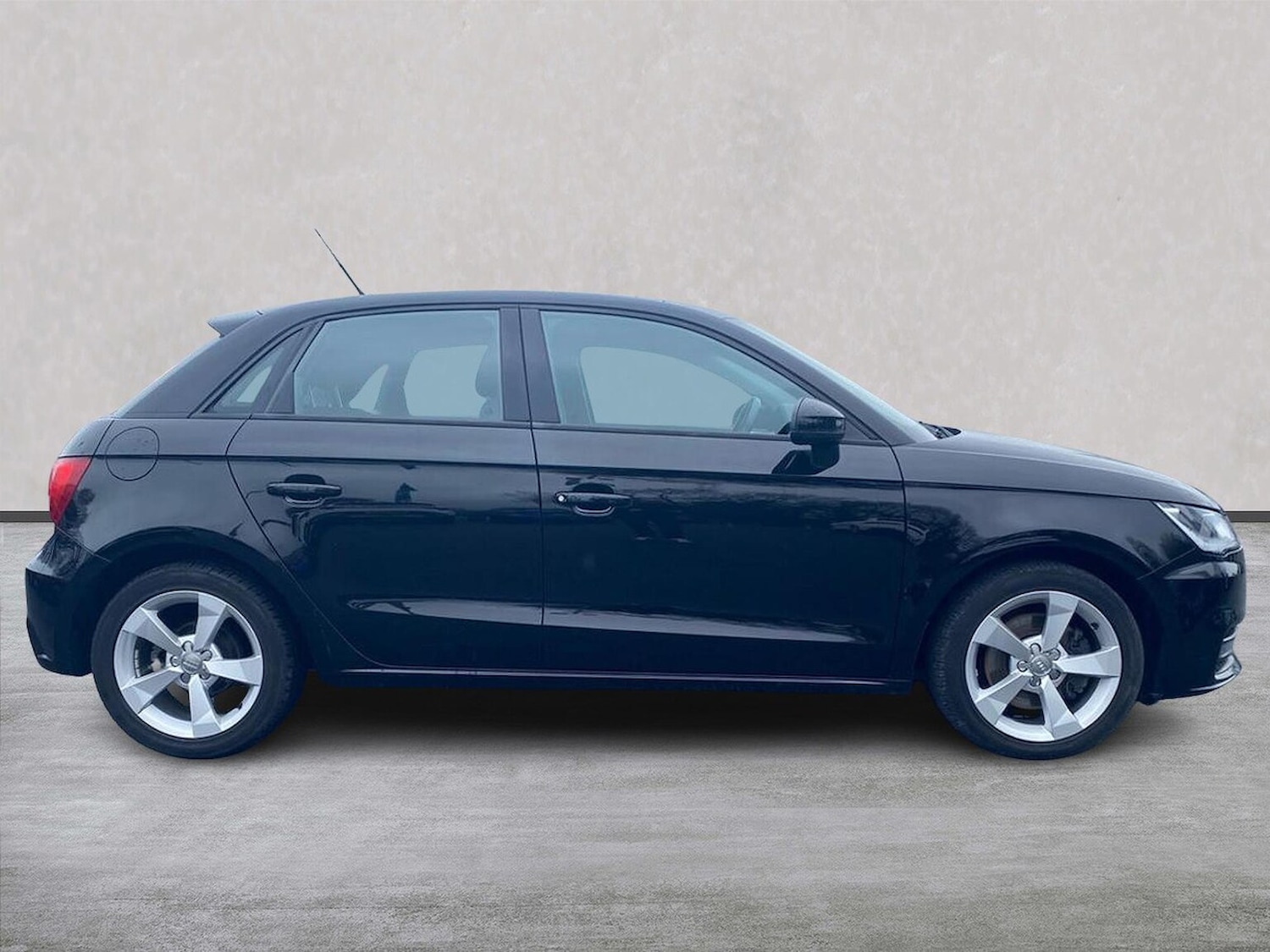 Used Audi A1 2017 for sale - 78193626: Photo 5
