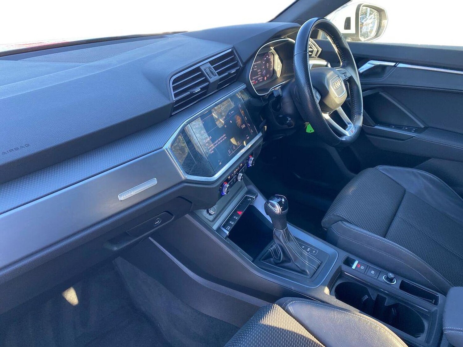 Used Audi Q3 2020 for sale - 78192529: Photo 9