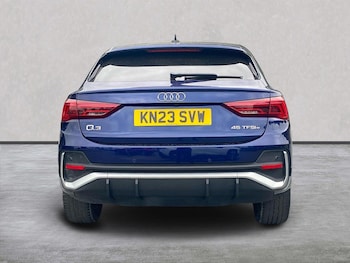 Used Audi Q3 2023 for sale - 79043638: Photo