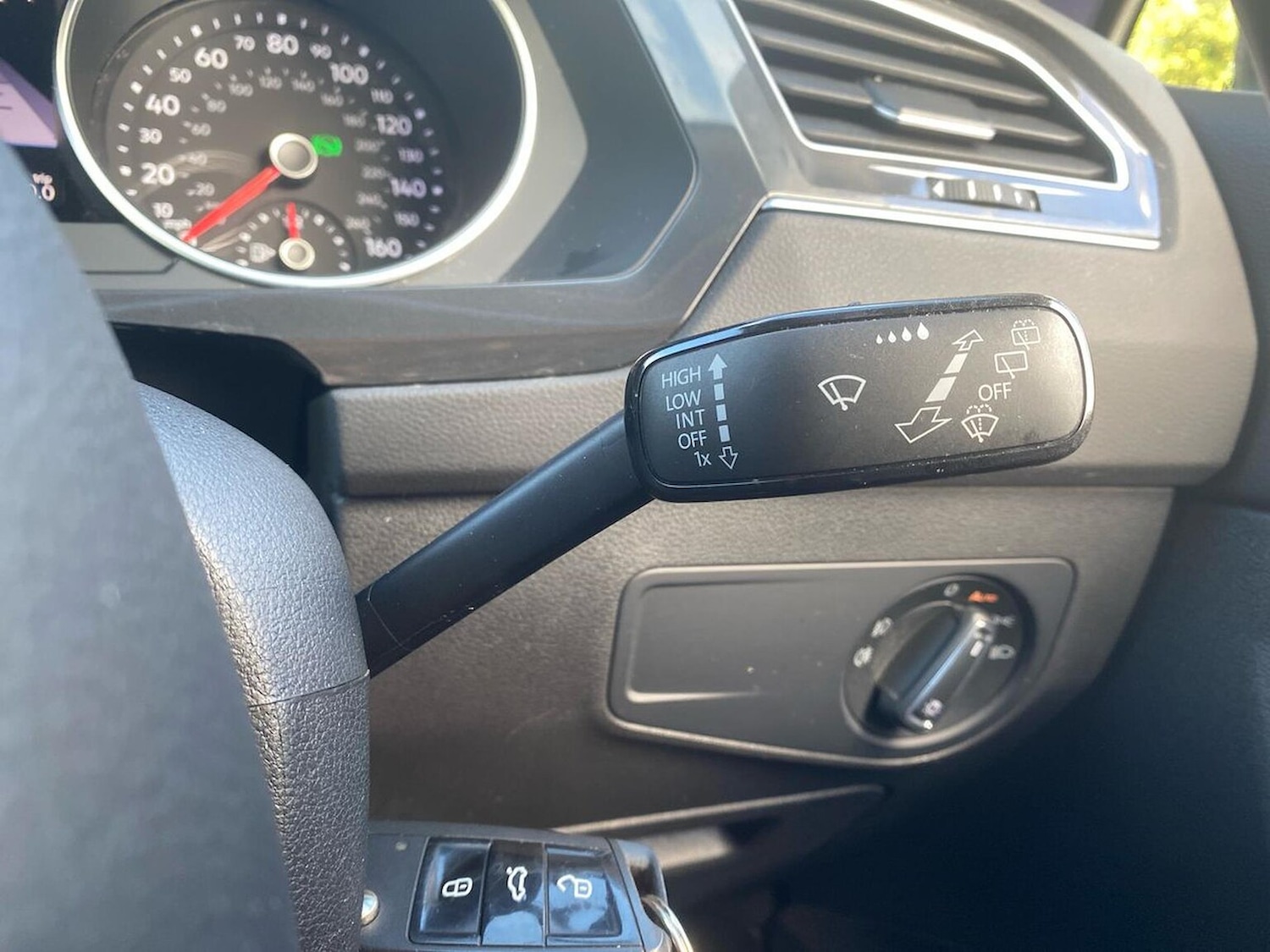 Used Volkswagen Tiguan 2020 for sale - 76324521: Photo 28