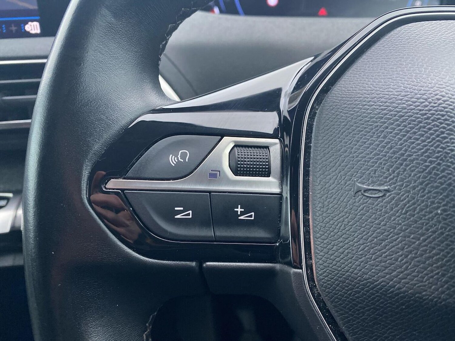 Used Peugeot 5008 2020 for sale - 76957548: Photo 27