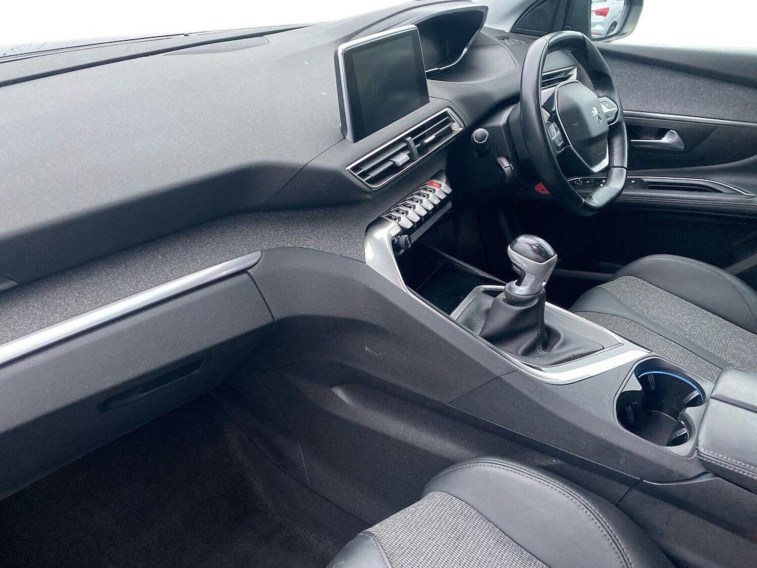 Used Peugeot 5008 2020 for sale - 76957548: Photo 7