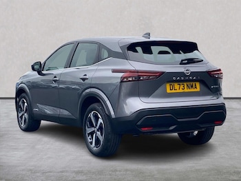 Used Nissan Qashqai 2023 for sale - 76010962: Photo 2