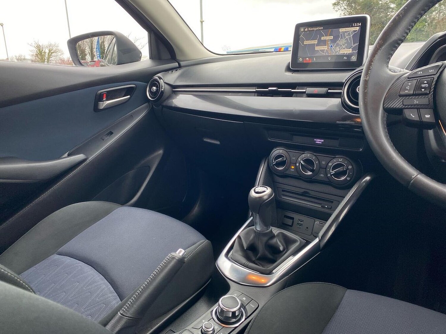 Used Mazda Mazda2 2016 for sale - 77818235: Photo 13