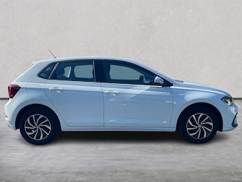 Used Volkswagen Polo 2023 for sale - 79234567: Photo