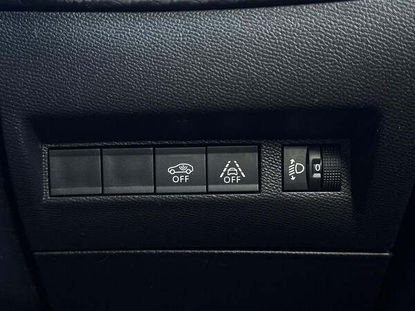 Used Peugeot 208 2022 for sale - 76243159: Photo 22