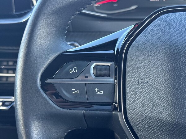 Used Peugeot 208 2022 for sale - 76243159: Photo 27