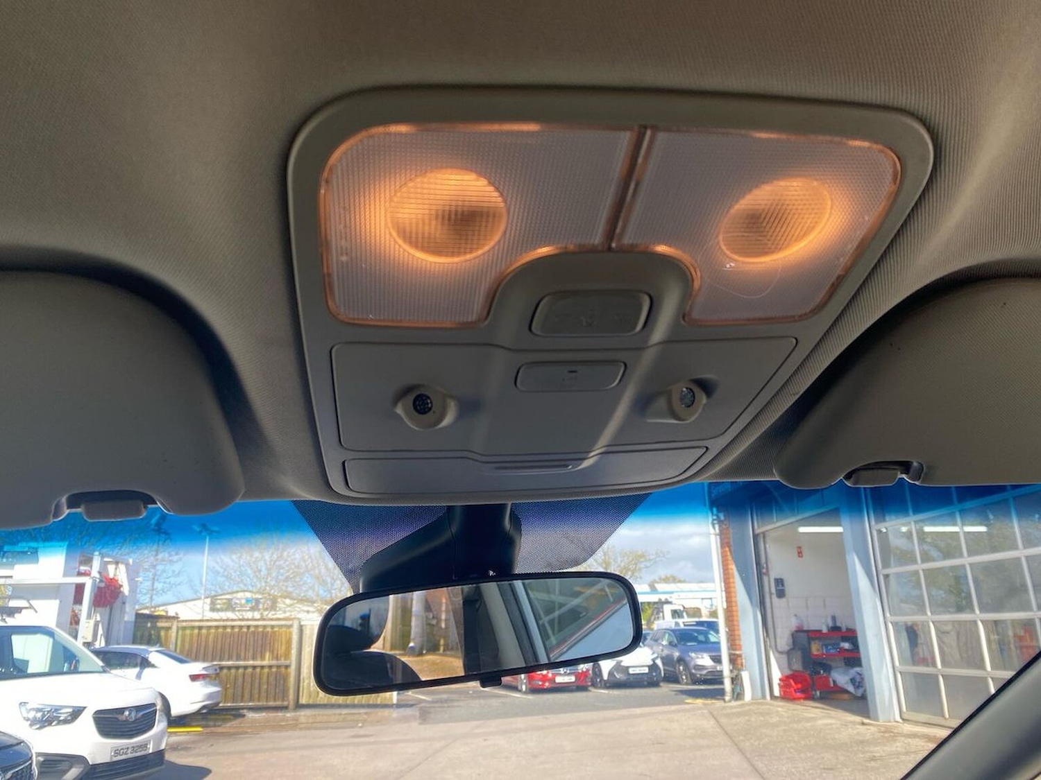 Used Kia Carens 2017 for sale - 78183059: Photo 16