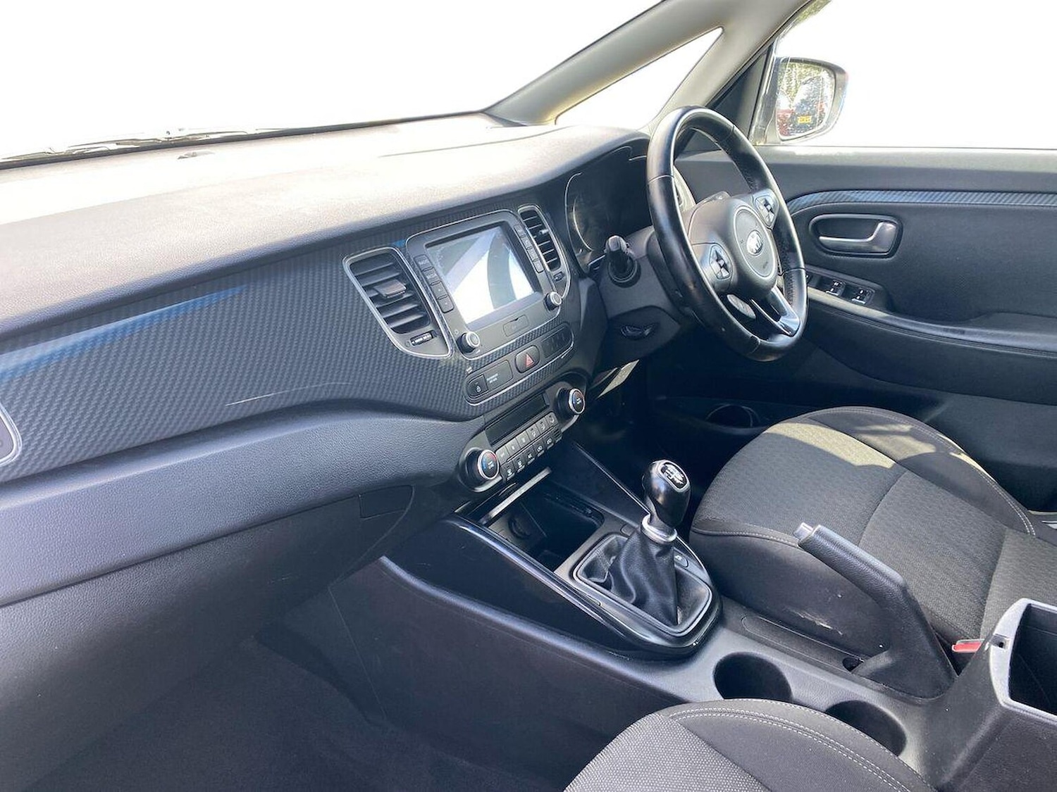 Used Kia Carens 2017 for sale - 78183059: Photo 9