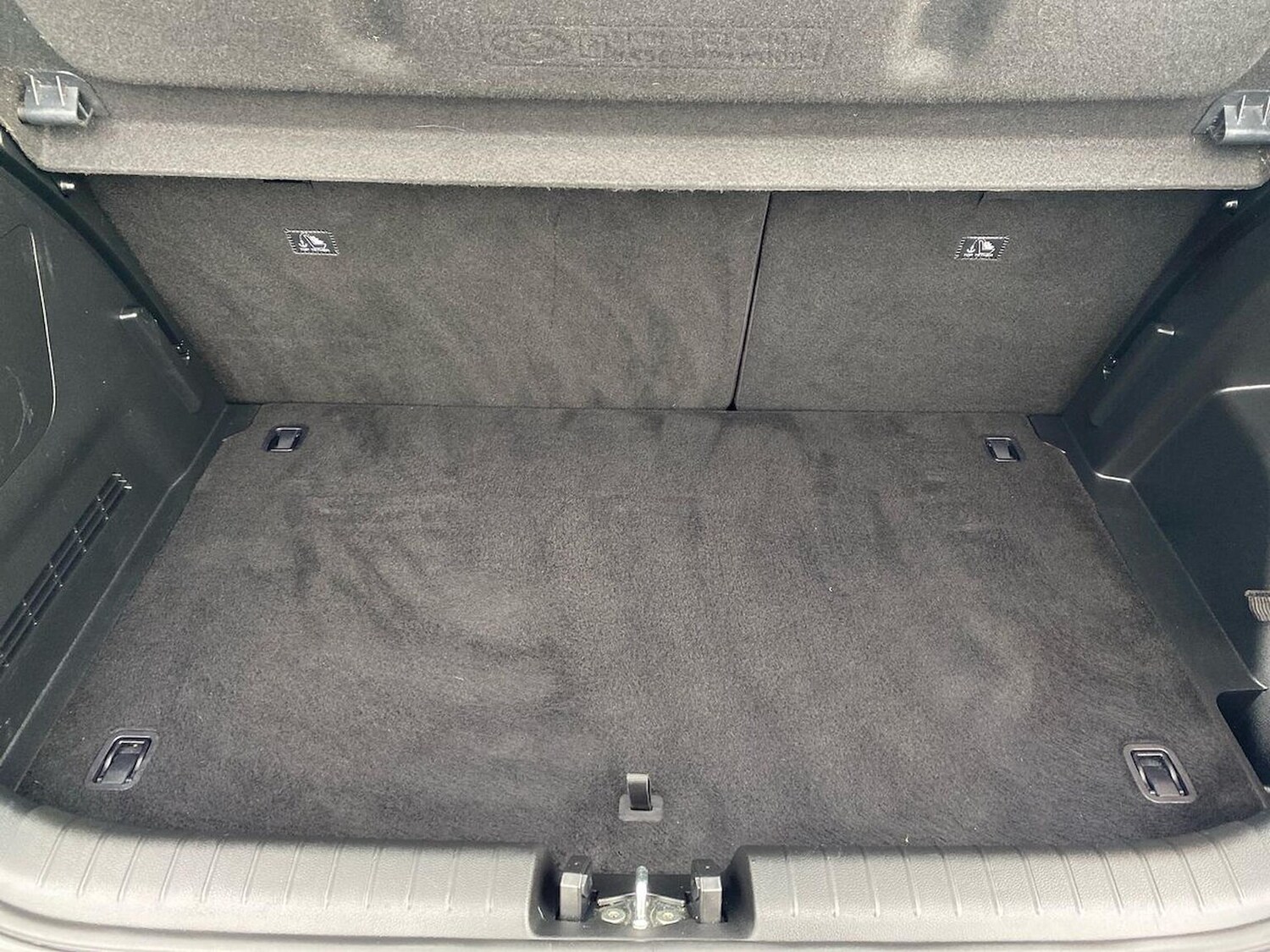 Used Hyundai i20 2023 for sale - 76305382: Photo 17