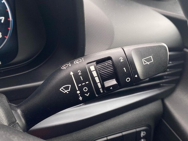 Used Hyundai i20 2023 for sale - 76305382: Photo 27