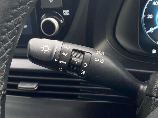Used Hyundai i20 2023 for sale - 76305382: Photo 28