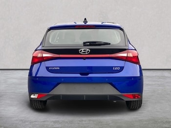 Used Hyundai i20 2023 for sale - 76305382: Photo 4