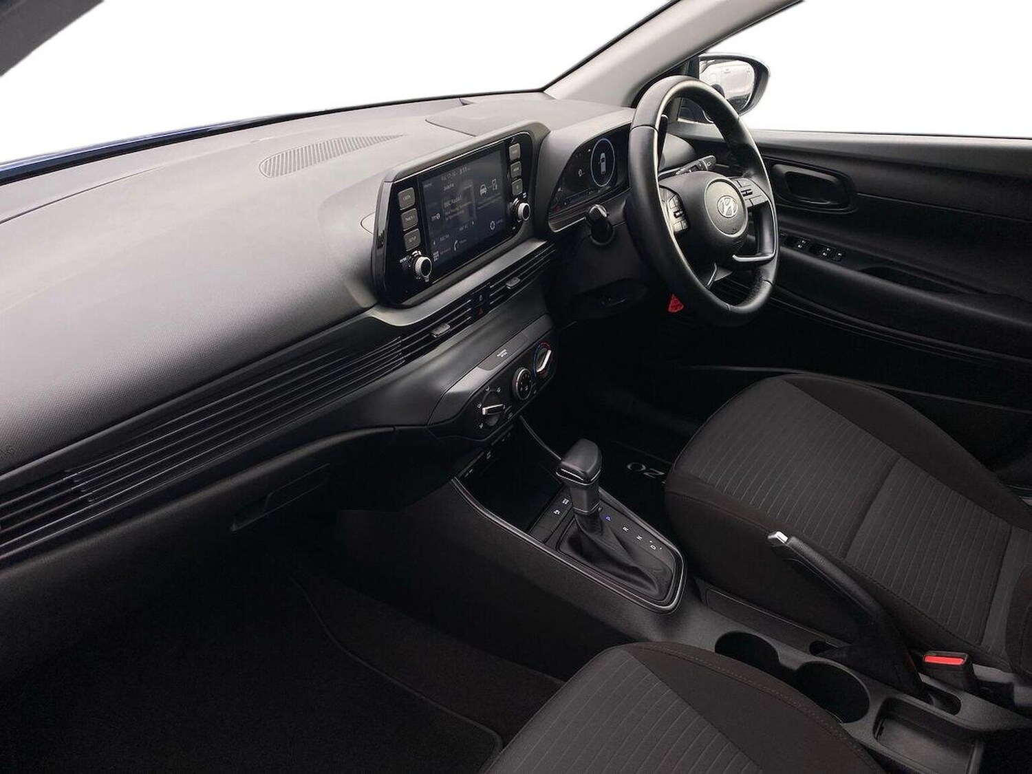 Used Hyundai i20 2023 for sale - 76305382: Photo 7